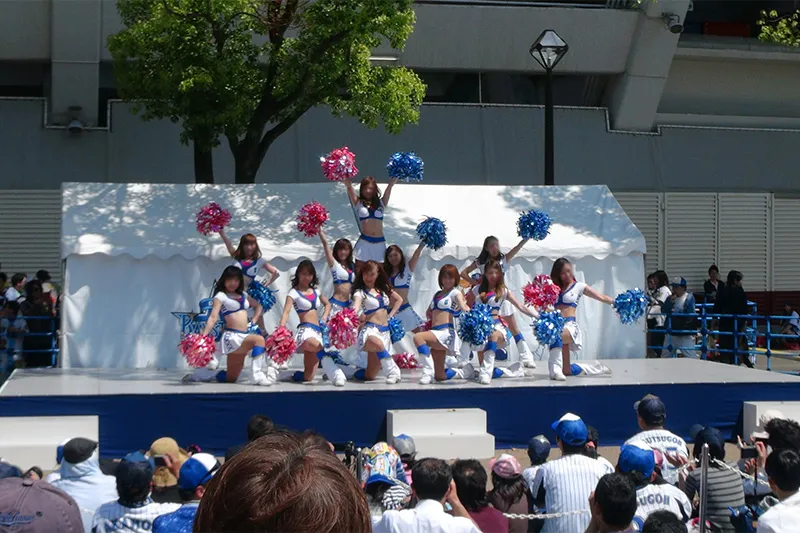 折りたたみ式アルミ製ステージ