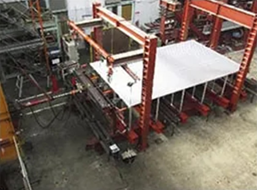 セット組みでの耐荷重・耐久性をテスト検証