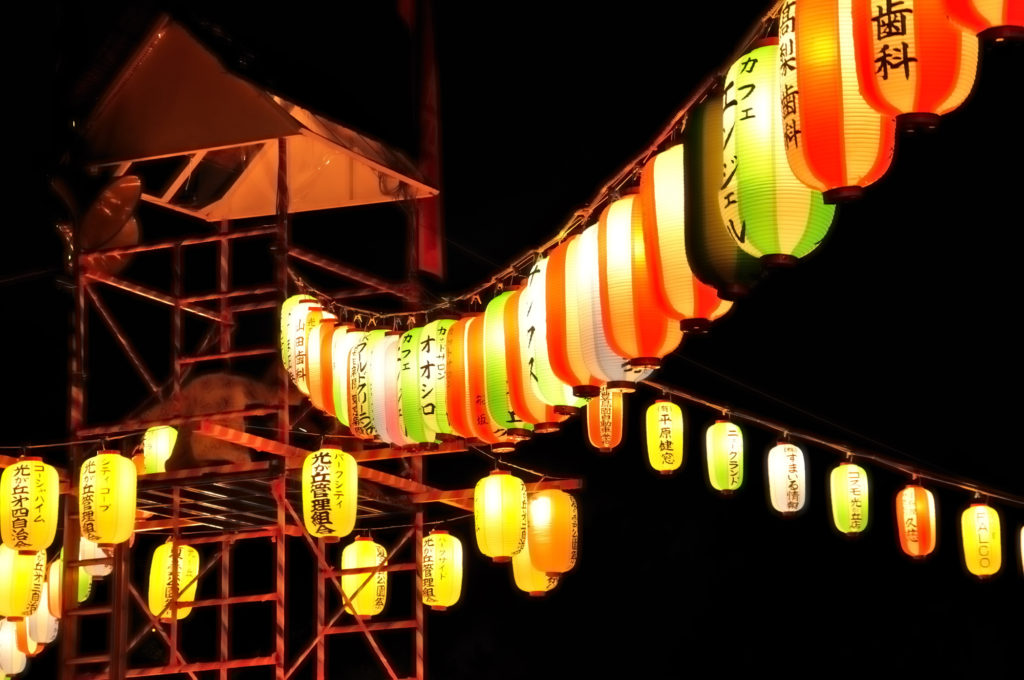 やぐら（櫓）とは？夏祭り・盆踊りで日本らしさをお届け！外国人観光客を笑顔にする祭り